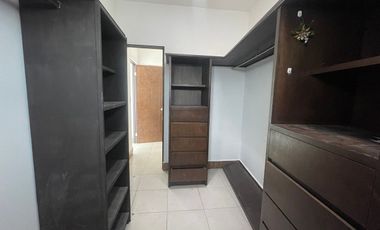 En Privada Casa en Venta Cumbres Elite