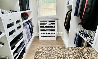 Casa venta LOMAS - Elegante con gran jardín / Elegant with super garden