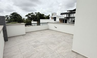 Casa en venta en Fracc. Imperial de las Ánimas – Diseño moderno