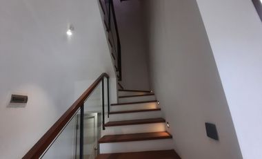 Rumah Setraduta Cluster Baru Tol Pasteur Maranatha Pvj strategisDijual