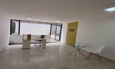 OFICINA EN ARRIENDO EN EL CENTRO/MANIZALES