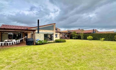 ¡Gran oportunidad! Espectacular casa de 313 m²