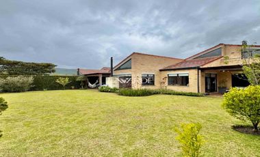 ¡Gran oportunidad! Espectacular casa de 313 m²