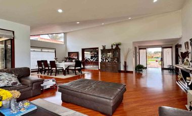 ¡Gran oportunidad! Espectacular casa de 313 m²