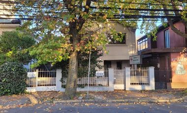VENDO CASA CON DESTINO COMERCIAL EN CONCEPCIÓN