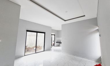 Rumah Cantik 2Lt Modern Ready Unit Dekat RS Oen Solo Baru