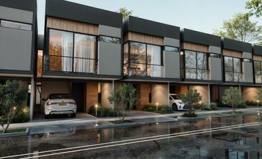 Lote urbano esquinero en venta en Jardines de Condina