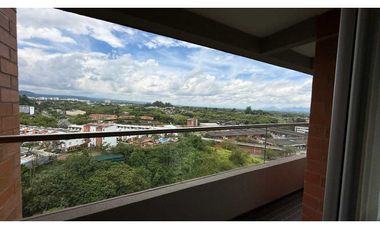 Se vende apartamento en Senderos de San Silvestre piso 14