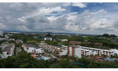 Se vende apartamento en Senderos de San Silvestre piso 14