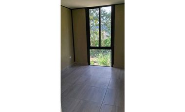 Se arrienda apartaestudio en Cerro Canceles