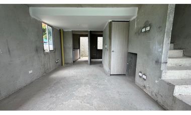 Se vende casa duplex nueva en Dosquebradas