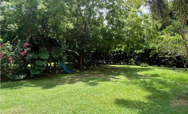 Venta de Finca Santa Fé de Antioquia, Unidad Cerrada Cerca al Cauca