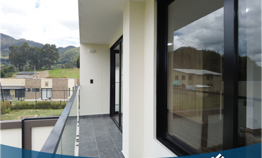 Casa en Tabio Vista a la peña de Juaica