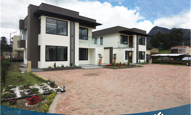 Casa en Tabio Vista a la peña de Juaica