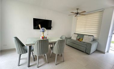 Maat Arrienda Casa en condominio Batara $1.600.000