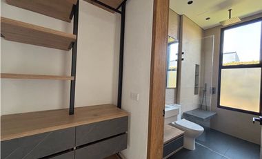 Venta de casa nueva en parcelación en Llanogrande, Rionegro