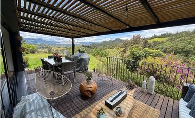 Arriendo casa moderna de un solo nivel, El Retiro, Antioquia