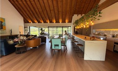 Arriendo casa moderna de un solo nivel, El Retiro, Antioquia