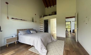 Arriendo casa moderna de un solo nivel, El Retiro, Antioquia