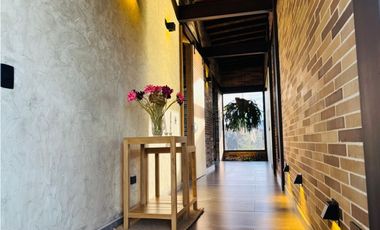 Hermosa casa campestre en unidad cerrada en el retiro LDC