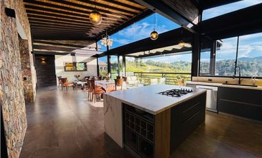 Hermosa casa campestre en unidad cerrada en el retiro LDC