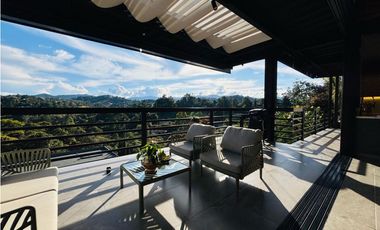 Hermosa casa campestre en unidad cerrada en el retiro LDC