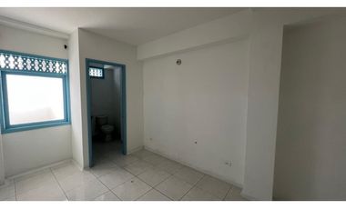 Arriendo oficinas primer piso en el parque principal de El Retiro