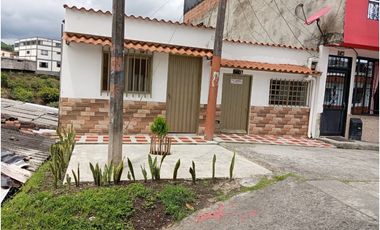 Se vende casa en Chinchiná esquinera con 2 rentas independientes