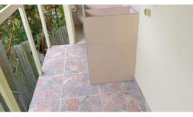 Se vende casa en Chinchiná esquinera con 2 rentas independientes