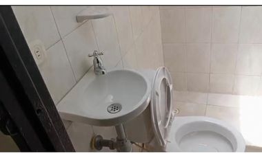 Se vende casa en Chinchiná esquinera con 2 rentas independientes