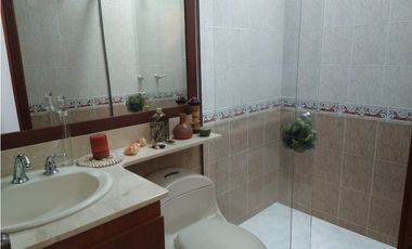 CASA EN ARRIENDO SECTOR LA INTERMEDIA - ENVIGADO