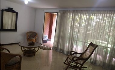 CASA EN ARRIENDO SECTOR LA INTERMEDIA - ENVIGADO