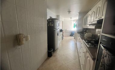 APARTAMENTO EN VENTA  LAURELES