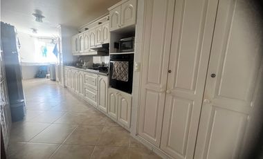 APARTAMENTO EN VENTA  LAURELES