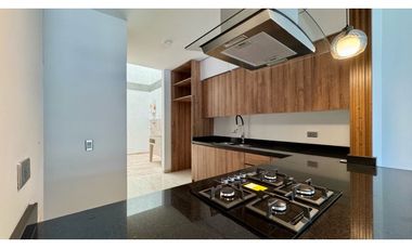 Casa nueva en venta | Tres pisos con terraza - Las Mercedes Palmira