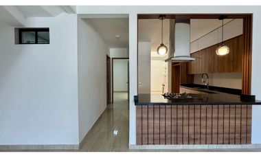 Casa nueva en venta | Tres pisos con terraza - Las Mercedes Palmira