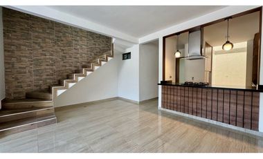 Casa nueva en venta | Tres pisos con terraza - Las Mercedes Palmira