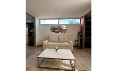 Amoblado HERMOSO Estudio tipo Loft Laureles cerca al 2 parque