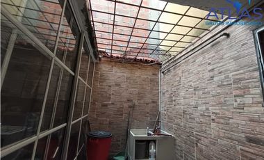 VENTA CASA EN PIEDECUESTA BARRIO PAYSANDU COD:1049