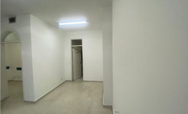 CONSULTORIO MÉDICO EN ALQUILER 40M2  – CENTRO MÉDICO HIPÓCRATES