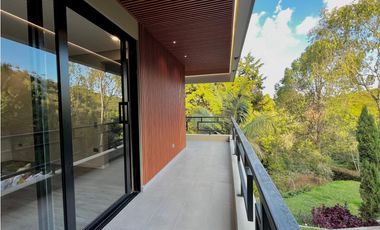 Se arrienda casa campestre en Vereda San José - Guarne