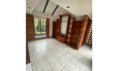 SE ARRIENDA CASA CAMPESTRE EN CIUDAD JARDIN