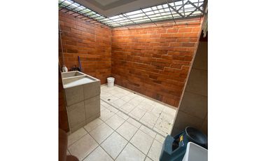 SE ARRIENDA CASA CAMPESTRE EN CIUDAD JARDIN