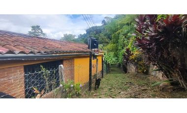 NO DISPONIBLE de 551 M2 en 210 mill en La Mesa Cund