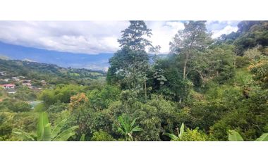 NO DISPONIBLE de 551 M2 en 210 mill en La Mesa Cund