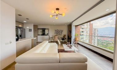 Amoblado ESPECTACULAR Apartamento Loma del Esmeraldal - Envigado