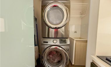 Amoblado ESPECTACULAR Apartamento Loma del Esmeraldal - Envigado