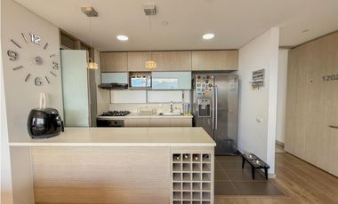 Amoblado ESPECTACULAR Apartamento Loma del Esmeraldal - Envigado