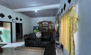 Dijual Murah Rumah dan Toko Luas 503 m2 di Kampung Bojong Purwakarta