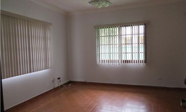 Venta de casa en ph camino de Cruces